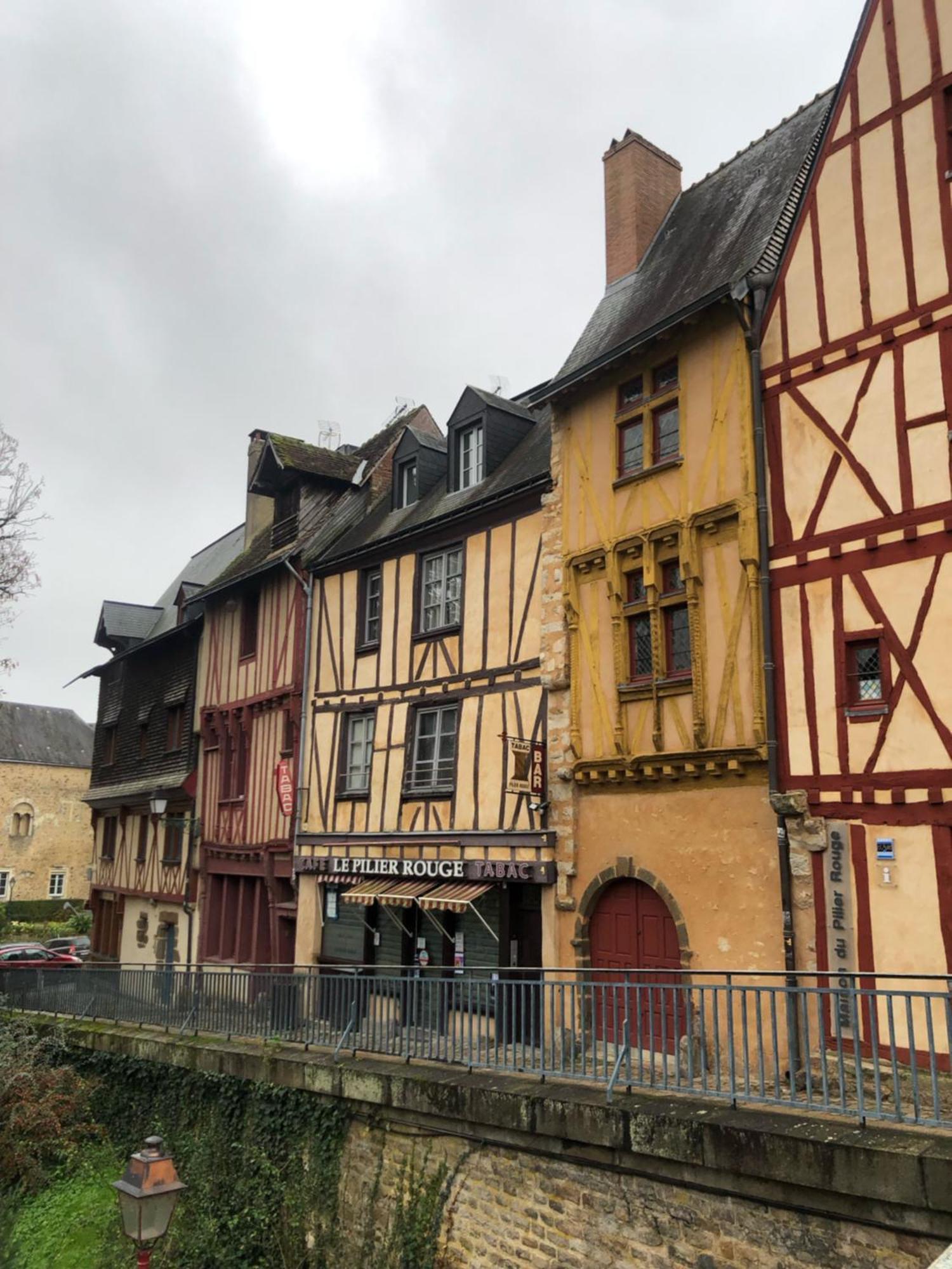 Studio Guécélard 外观 照片
